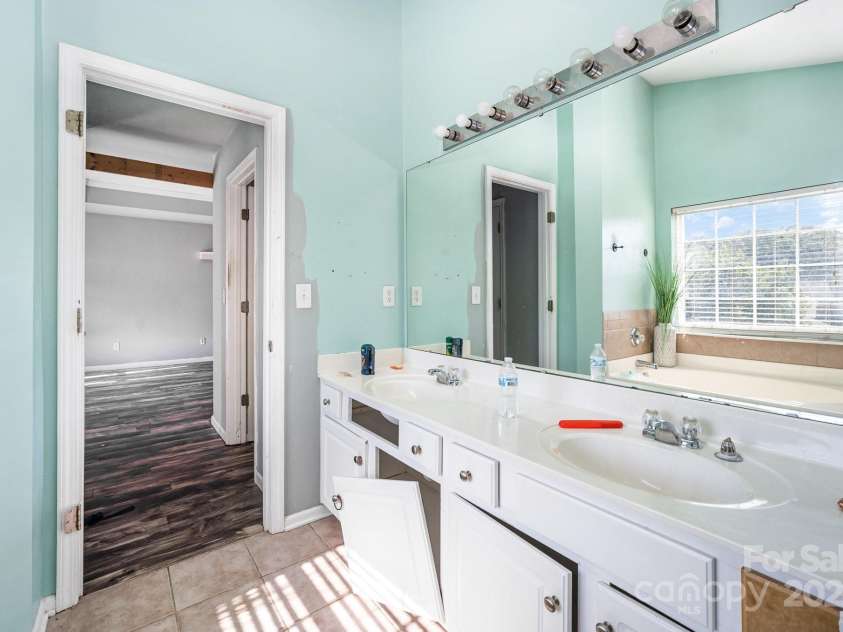 544 Sugar Tree Drive, Rock Hill, SC 29732.  MLS# CAR4272639, YatesRealty ID 32500. 