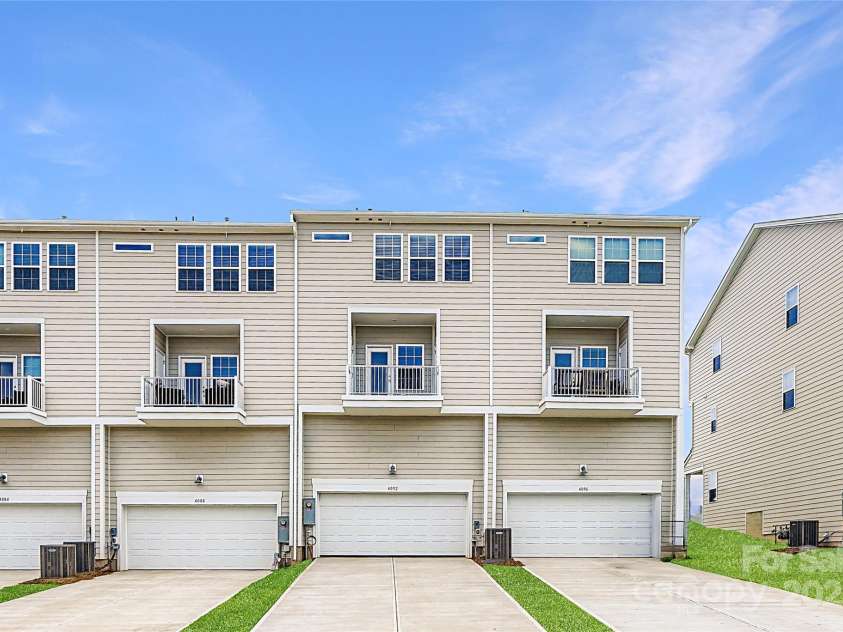 4092 Skyboat Circle, Fort Mill, SC 29715.  MLS# CAR4285177, YatesRealty ID 32504. Rear Exterior