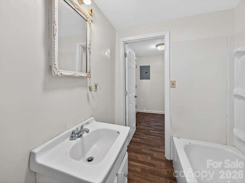 80 Ridge Street, Marion, NC 28752.  MLS# CAR4393698, YatesRealty ID 32507. 