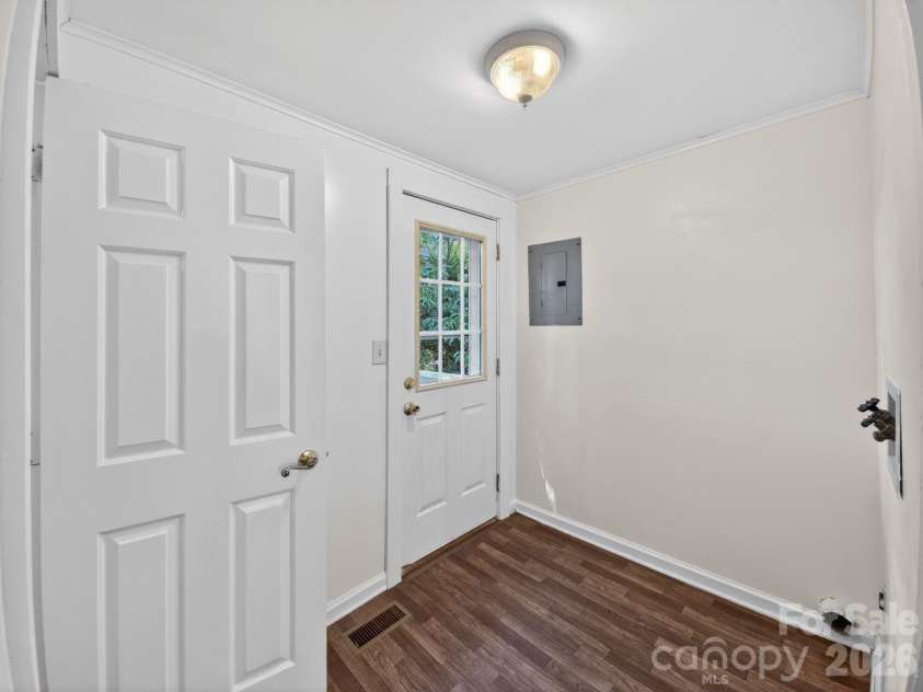 80 Ridge Street, Marion, NC 28752.  MLS# CAR4393698, YatesRealty ID 32507. 