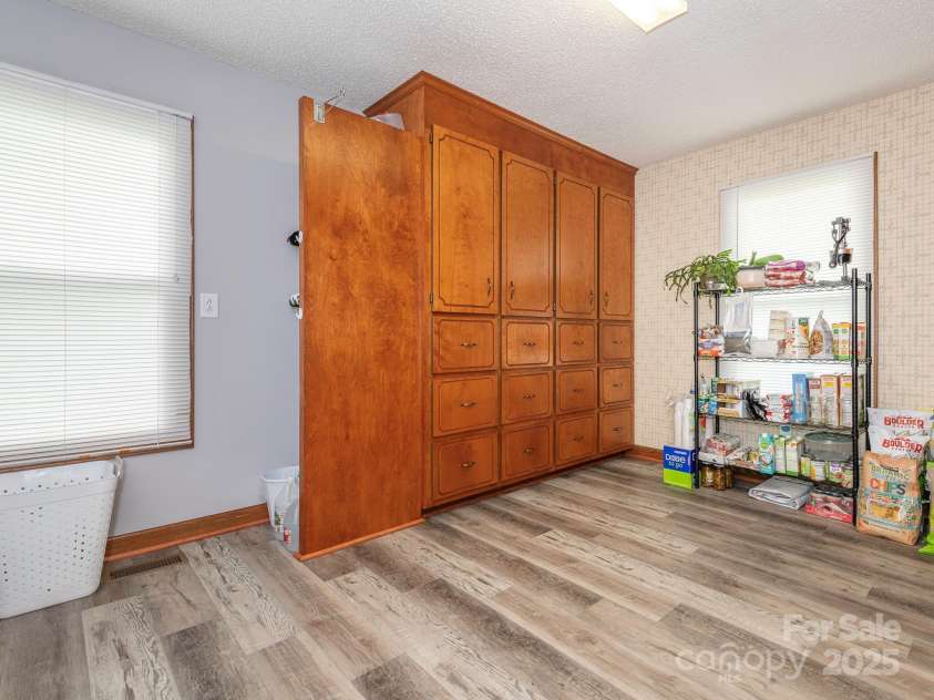 1061 Old Peachland Road, Marshville, NC 28103.  MLS# CAR4284418, YatesRealty ID 32509. 