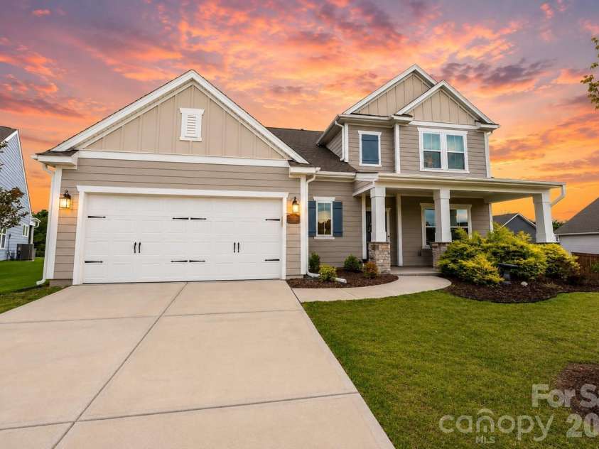5120 Moselle Avenue, Fort Mill, SC 29707.  MLS# CAR4392758, YatesRealty ID 32509. 
