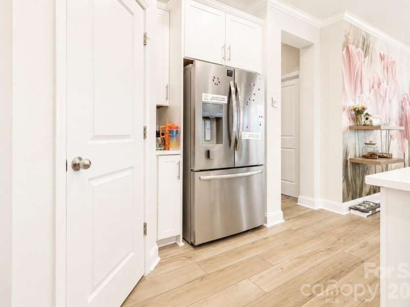 5120 Moselle Avenue, Fort Mill, SC 29707.  MLS# CAR4392758, YatesRealty ID 32509. 