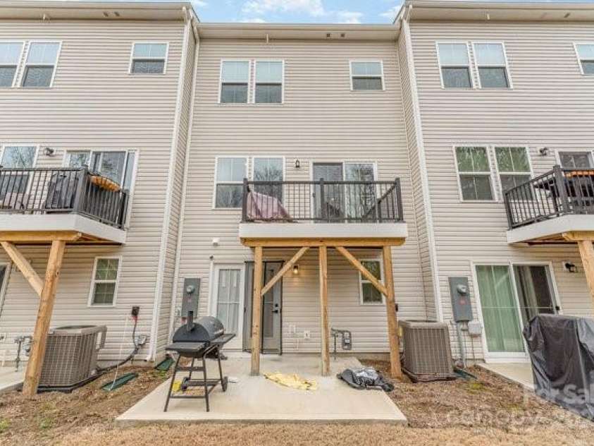 2311 Doby Creek Lane, Charlotte, NC 28262.  MLS# CAR4227963, YatesRealty ID 3251. 