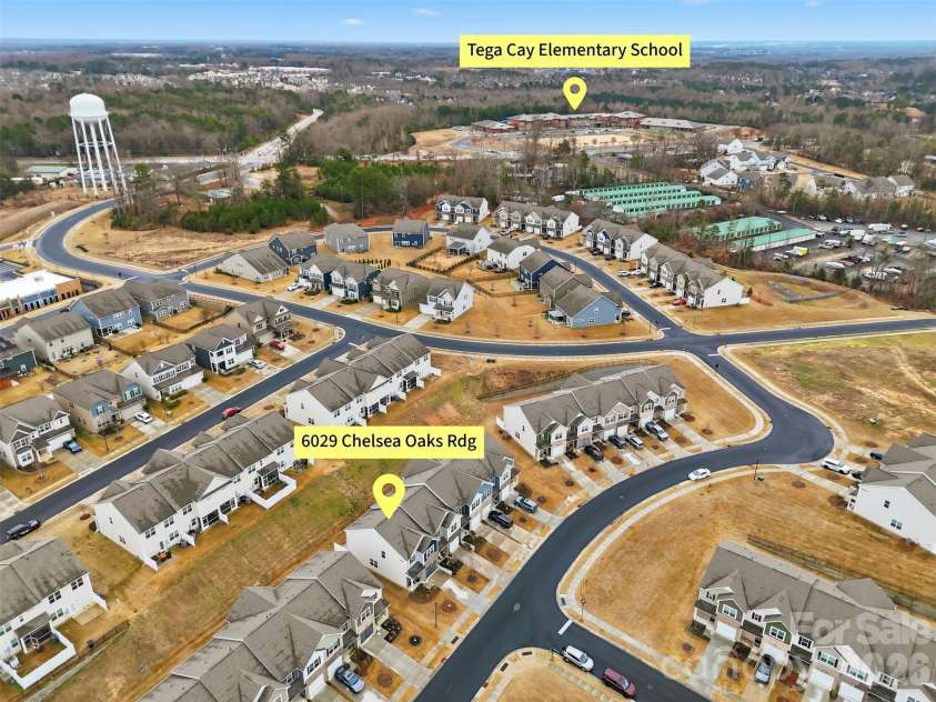 6029 Chelsea Oaks Ridge, Fort Mill, SC 29708.  MLS# CAR4341752, YatesRealty ID 3251. 