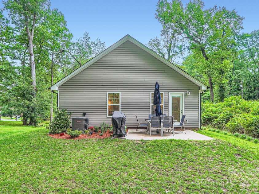105 17th Street, Salisbury, NC 28144.  MLS# CAR4258886, YatesRealty ID 32511. Back of Property