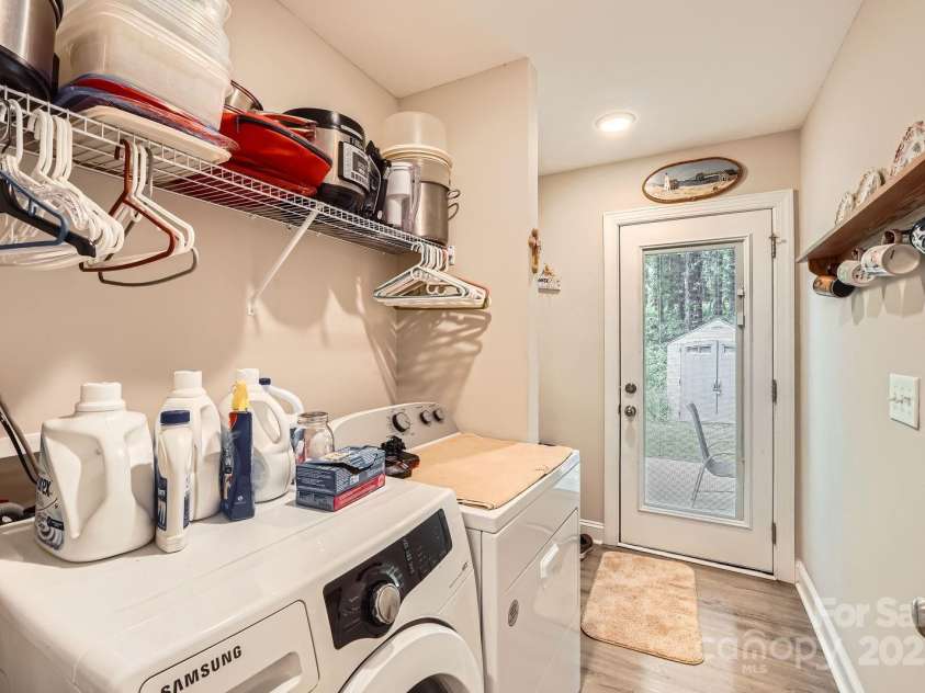 105 17th Street, Salisbury, NC 28144.  MLS# CAR4258886, YatesRealty ID 32511. Mud Room / Laundry