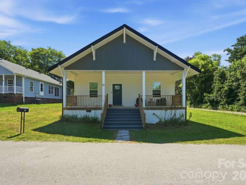 87 Arcadia Street, Rock Hill, SC 29730.  MLS# CAR4396329, YatesRealty ID 32513. 