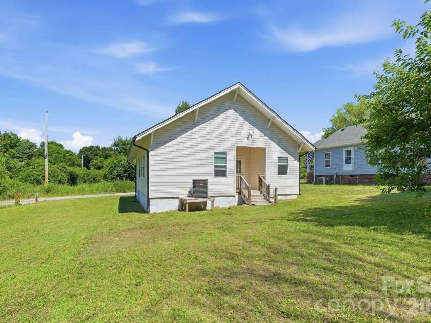 87 Arcadia Street, Rock Hill, SC 29730.  MLS# CAR4396329, YatesRealty ID 32513. 