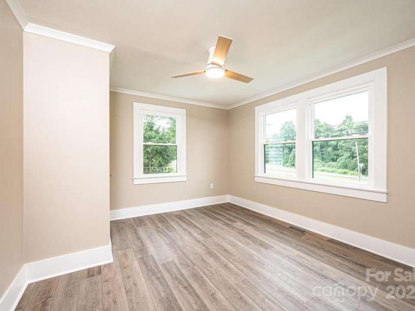 1105 Wildwood Road, Lenoir, NC 28645.  MLS# CAR4289350, YatesRealty ID 32514. 