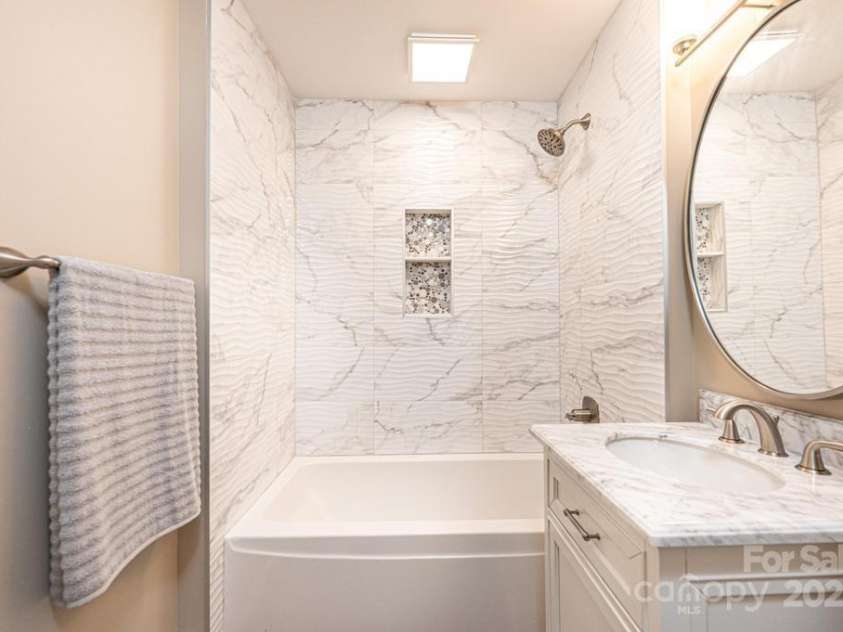 1105 Wildwood Road, Lenoir, NC 28645.  MLS# CAR4289350, YatesRealty ID 32514. 