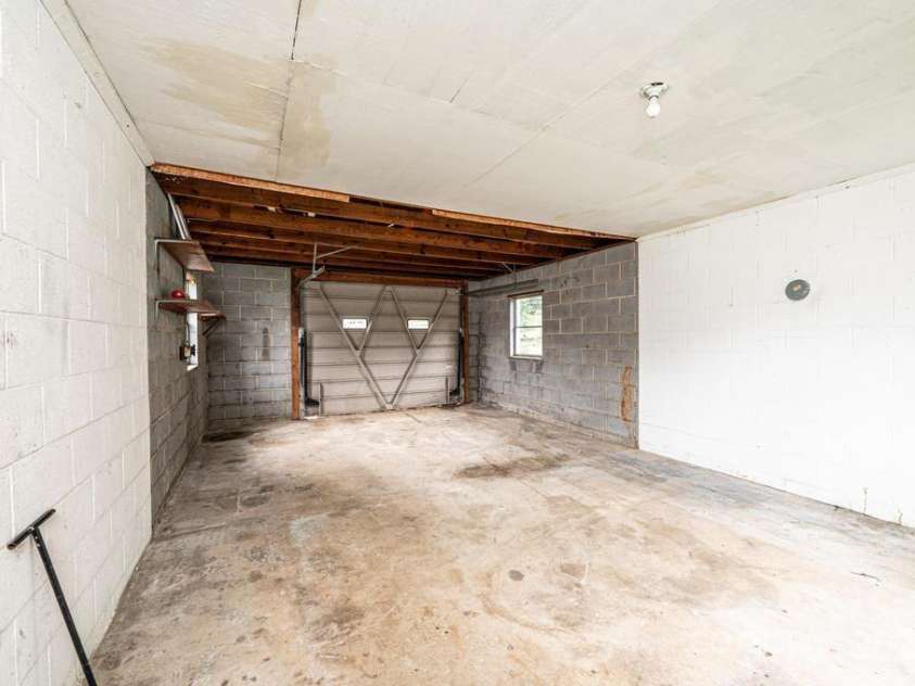 1105 Wildwood Road, Lenoir, NC 28645.  MLS# CAR4289350, YatesRealty ID 32514. 