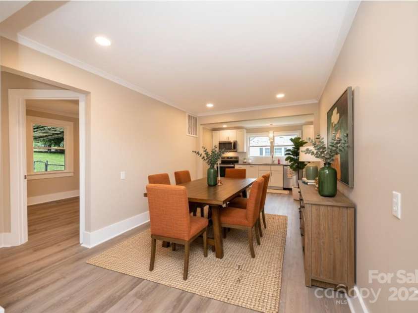 1105 Wildwood Road, Lenoir, NC 28645.  MLS# CAR4289350, YatesRealty ID 32514. 