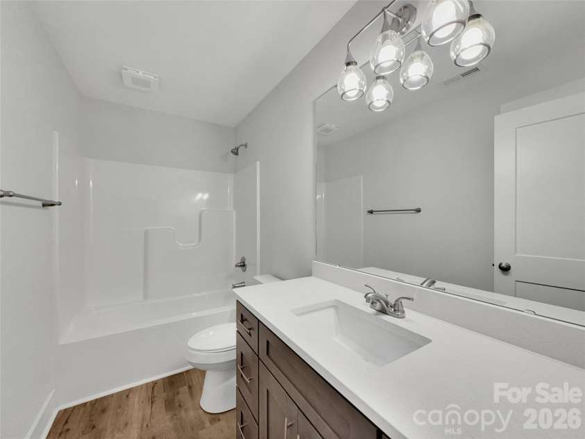 2338 Neill Road, Lancaster, SC 29720.  MLS# CAR4351976, YatesRealty ID 32515. 2nd full bathroom