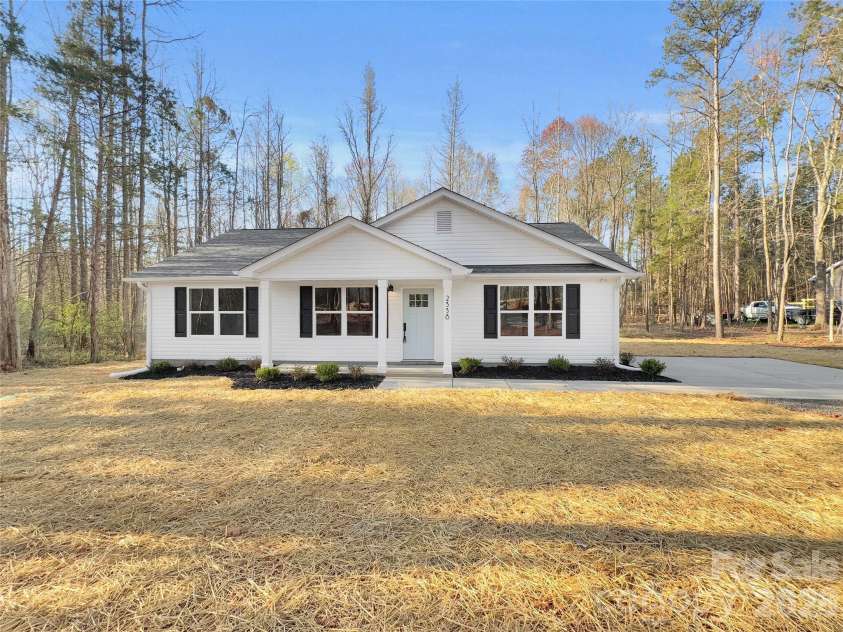 2338 Neill Road, Lancaster, SC 29720.  MLS# CAR4351976, YatesRealty ID 32515. 