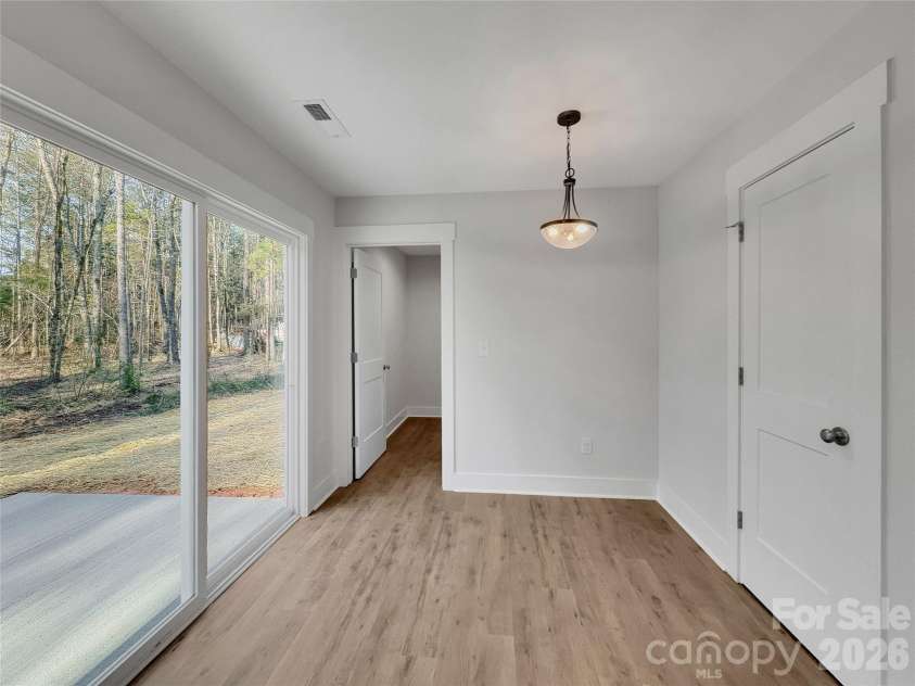 2338 Neill Road, Lancaster, SC 29720.  MLS# CAR4351976, YatesRealty ID 32515. Dining area
