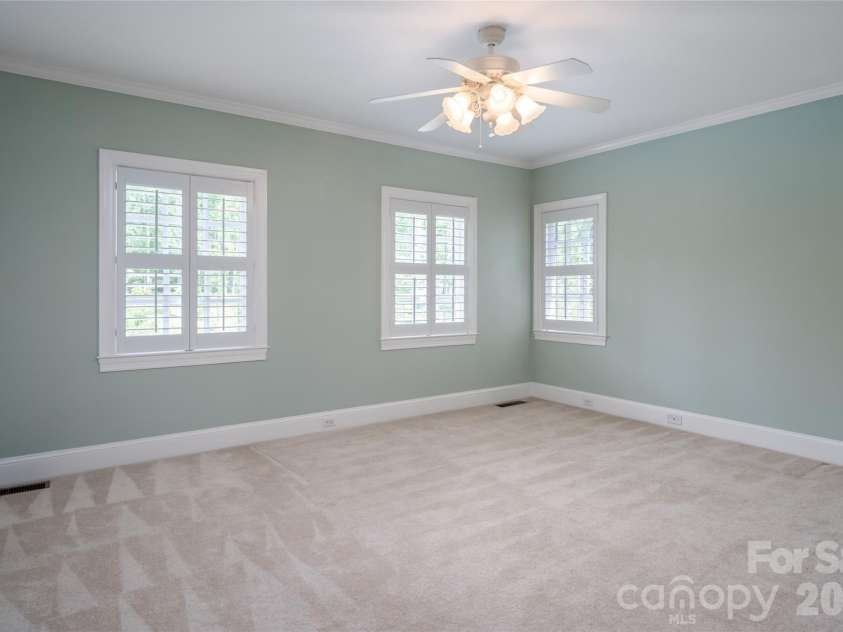 14 Brookside Road, Asheville, NC 28803.  MLS# CAR4372126, YatesRealty ID 32517. Bedroom