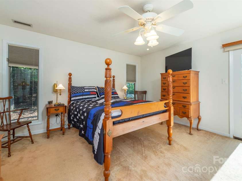 10 Chestnut Ridge Road, Mills River, NC 28759.  MLS# CAR4285429, YatesRealty ID 32518. Primary Bedroom