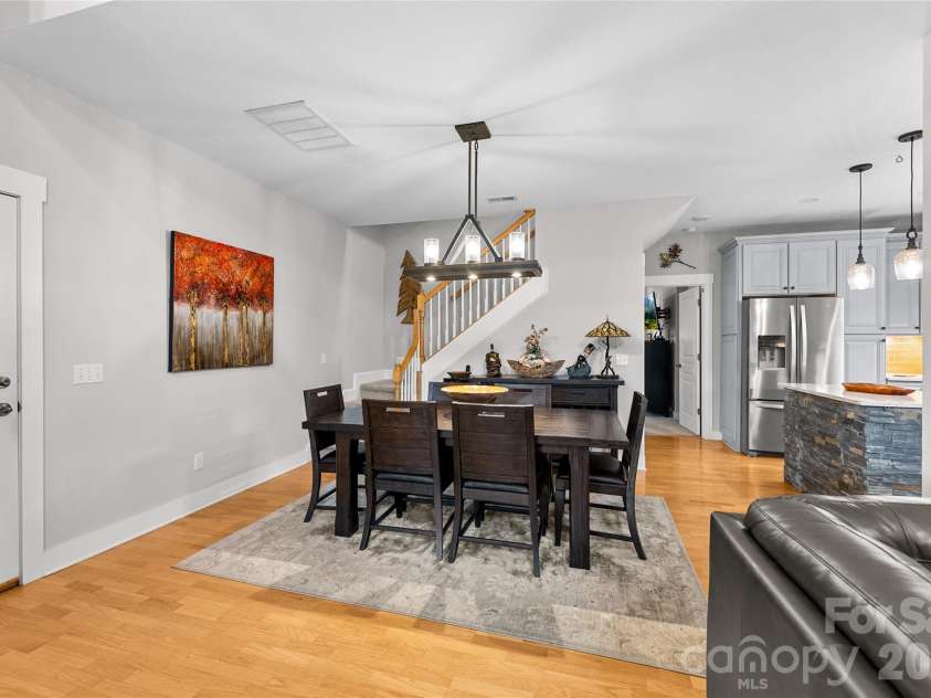 7 Veranda Trail, Asheville, NC 28803.  MLS# CAR4389928, YatesRealty ID 32518. 