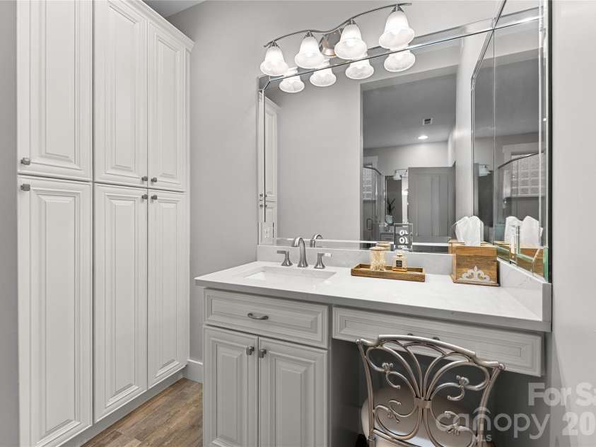7 Veranda Trail, Asheville, NC 28803.  MLS# CAR4389928, YatesRealty ID 32518. 