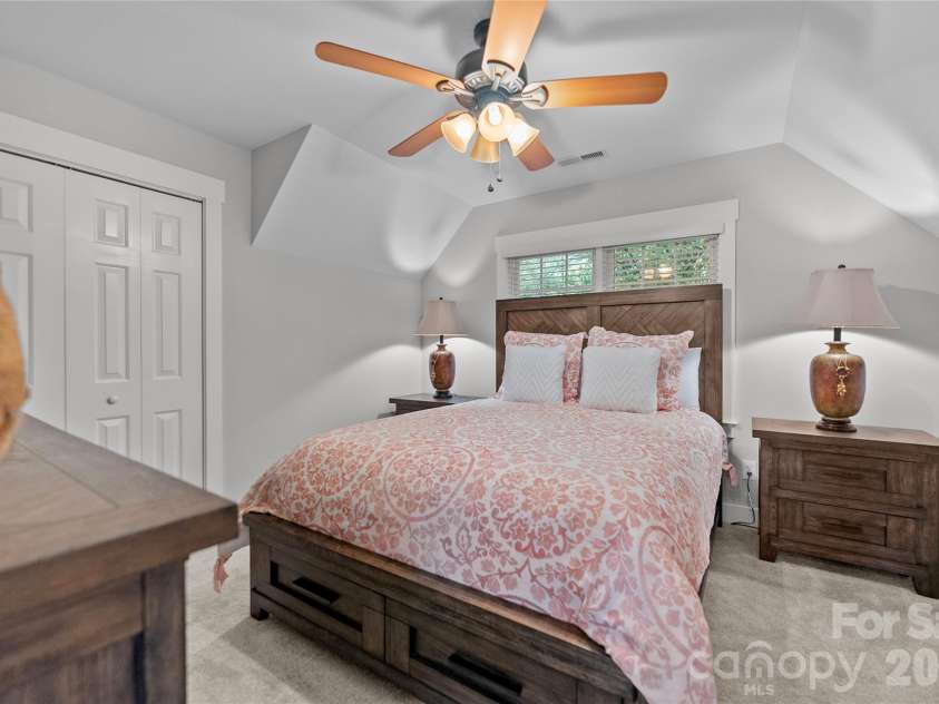 7 Veranda Trail, Asheville, NC 28803.  MLS# CAR4389928, YatesRealty ID 32518. 