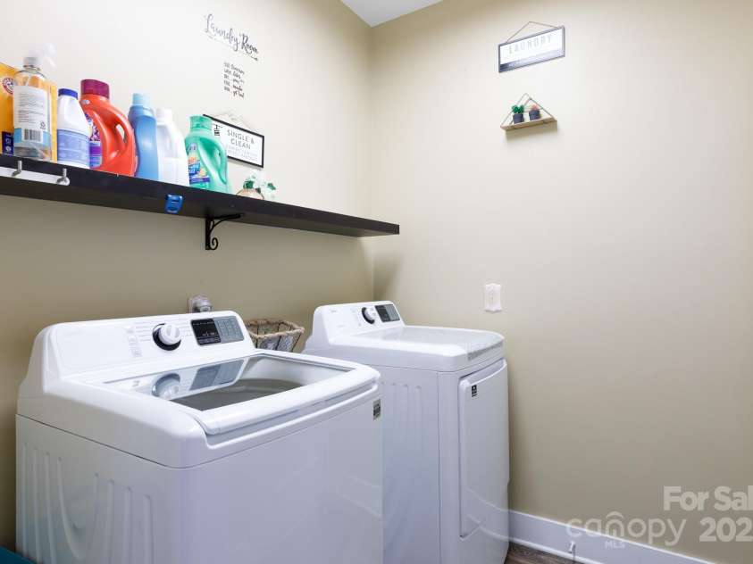 2480 Legacy Park Boulevard, Fort Mill, SC 29707.  MLS# CAR4291964, YatesRealty ID 32519. 