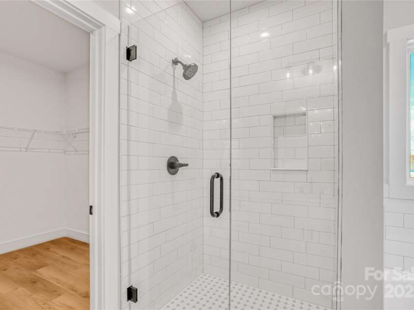 1509 Avalon Oaks Court, Dallas, NC 28034.  MLS# CAR4227011, YatesRealty ID 3252. 