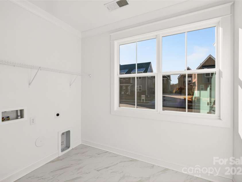 509 Zinc Drive, Tega Cay, SC 29708.  MLS# CAR4325184, YatesRealty ID 3252. Laundry Room