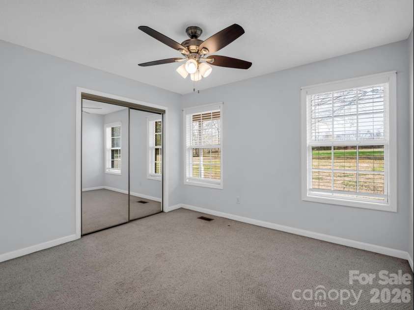 5573 Lennox Drive, Kings Mountain, NC 28086.  MLS# CAR4335001, YatesRealty ID 3252. 