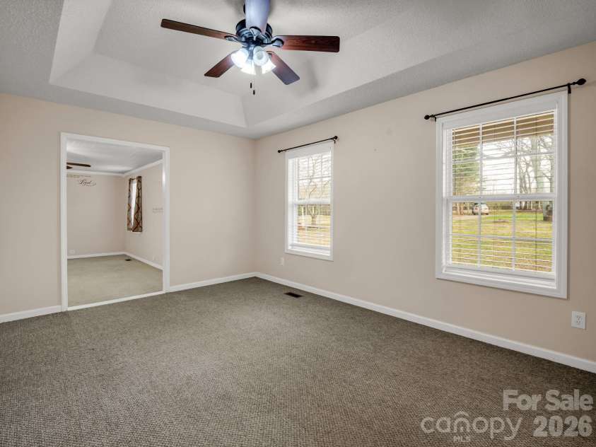 5573 Lennox Drive, Kings Mountain, NC 28086.  MLS# CAR4335001, YatesRealty ID 3252. Den