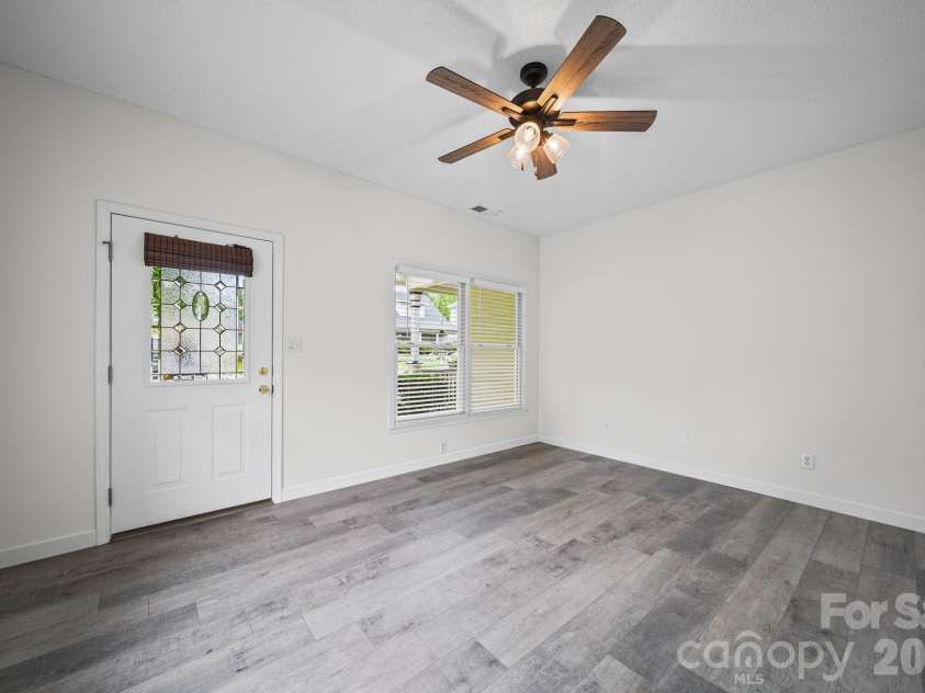 1625 Begonia Way, Rock Hill, SC 29732.  MLS# CAR4389196, YatesRealty ID 32520. 