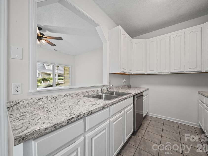 1625 Begonia Way, Rock Hill, SC 29732.  MLS# CAR4389196, YatesRealty ID 32520. 