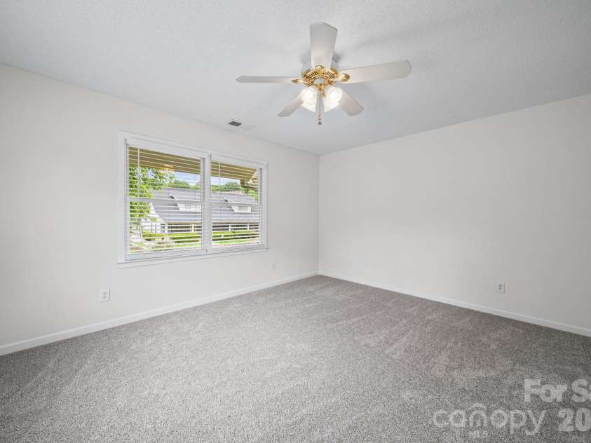 1625 Begonia Way, Rock Hill, SC 29732.  MLS# CAR4389196, YatesRealty ID 32520. 
