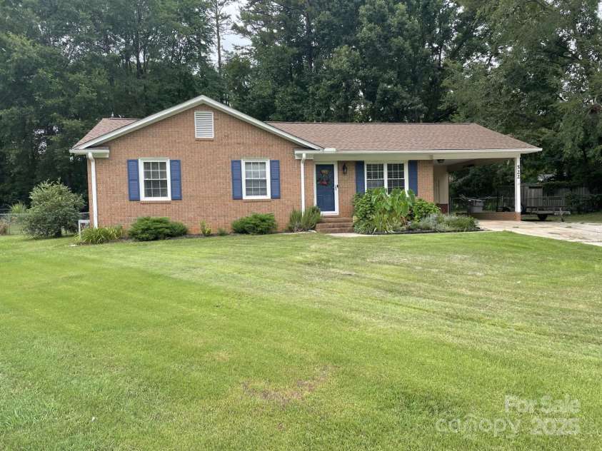 522 Dogwood Circle, Rockwell, NC 28138.  MLS# CAR4288241, YatesRealty ID 32520. 