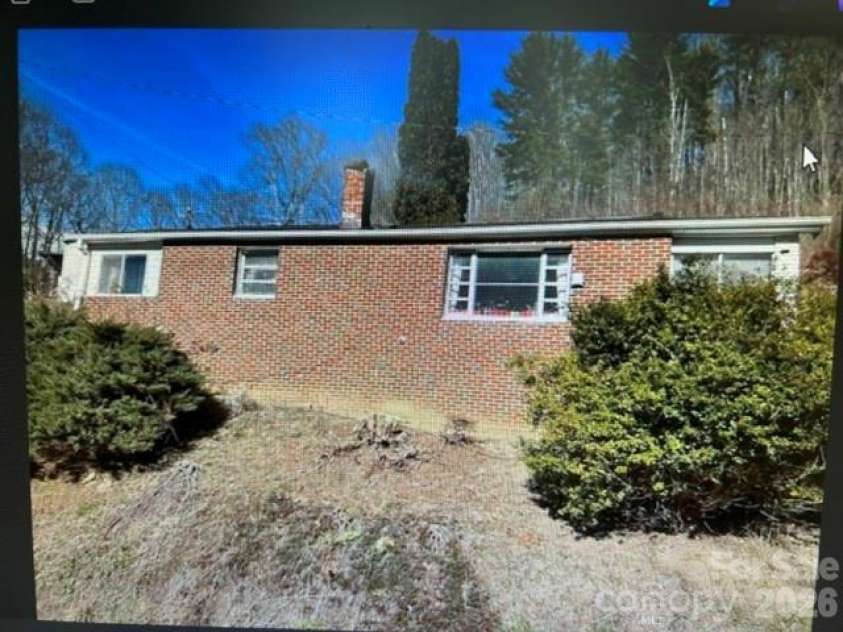 10200 US 23 Highway, Mars Hill, NC 28754.  MLS# CAR4396334, YatesRealty ID 32521. 