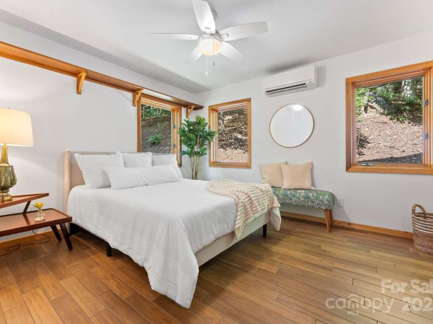 48 Black Oak Forest Road, Fairview, NC 28730.  MLS# CAR4275756, YatesRealty ID 32522. 2nd Primary: Main