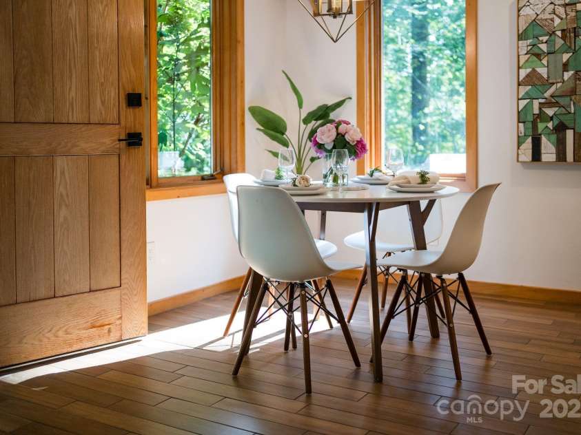 48 Black Oak Forest Road, Fairview, NC 28730.  MLS# CAR4275756, YatesRealty ID 32522. Stunning in all ways 