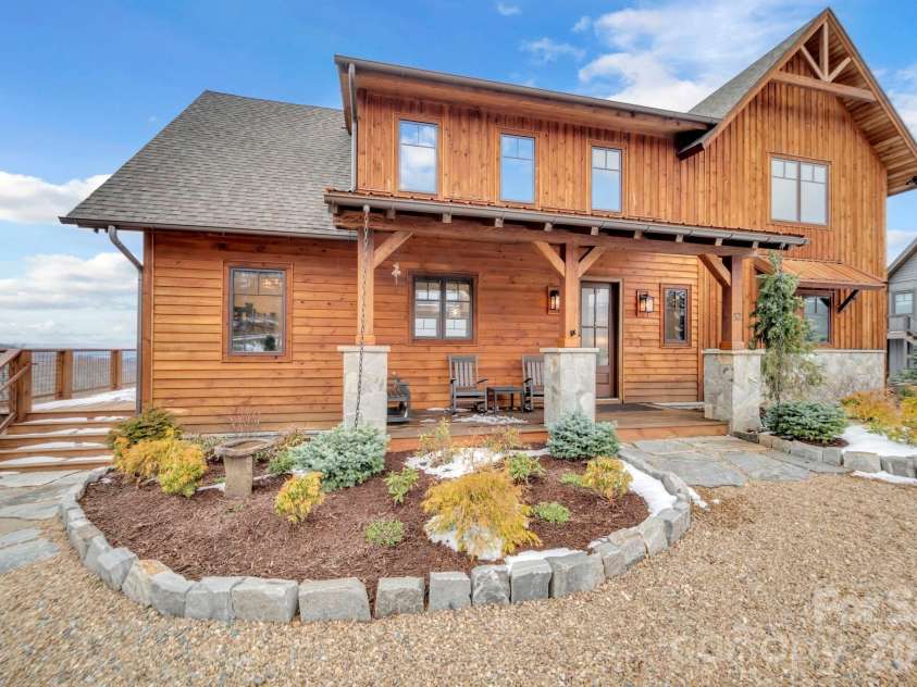 52 Great Sky Court, Banner Elk, NC 28604.  MLS# CAR4355771, YatesRealty ID 32524. 