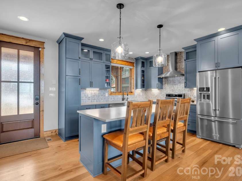 52 Great Sky Court, Banner Elk, NC 28604.  MLS# CAR4355771, YatesRealty ID 32524. 