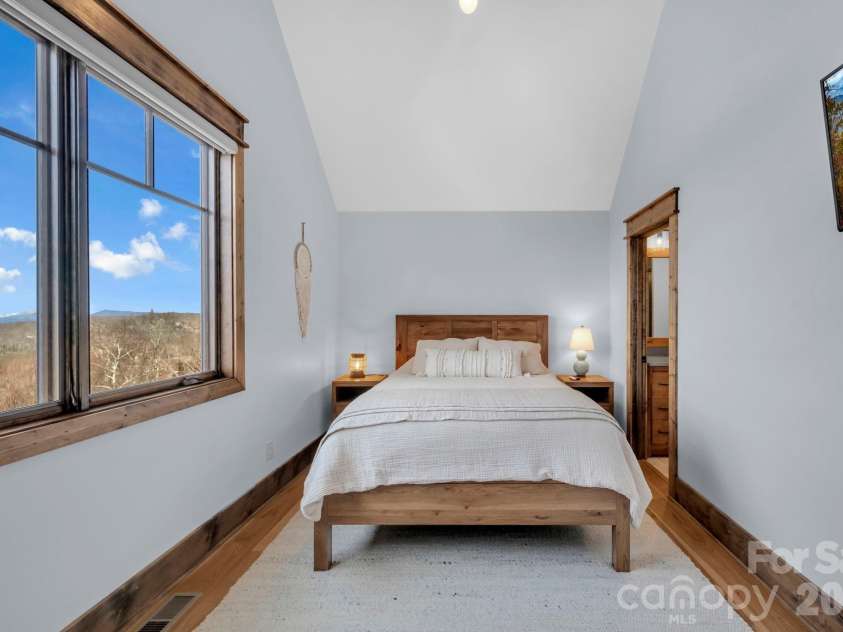 52 Great Sky Court, Banner Elk, NC 28604.  MLS# CAR4355771, YatesRealty ID 32524. 