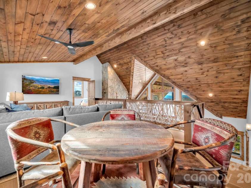 52 Great Sky Court, Banner Elk, NC 28604.  MLS# CAR4355771, YatesRealty ID 32524. 