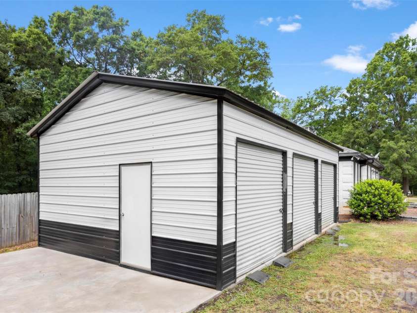 10919 Harrisburg Road, Fort Mill, SC 29707.  MLS# CAR4375751, YatesRealty ID 32526. 