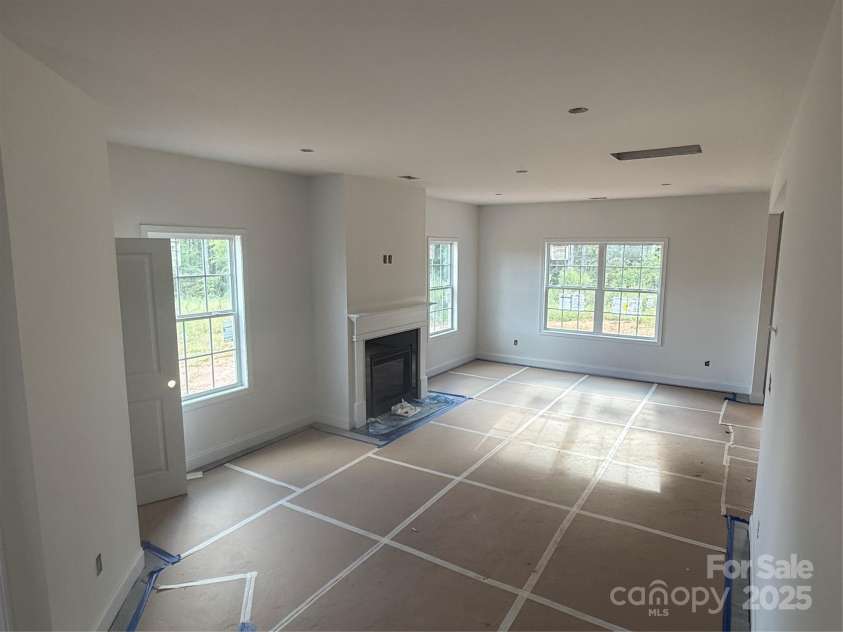 3945 Port Richmond Avenue, Gastonia, NC 28056.  MLS# CAR4292896, YatesRealty ID 32526. Family Room