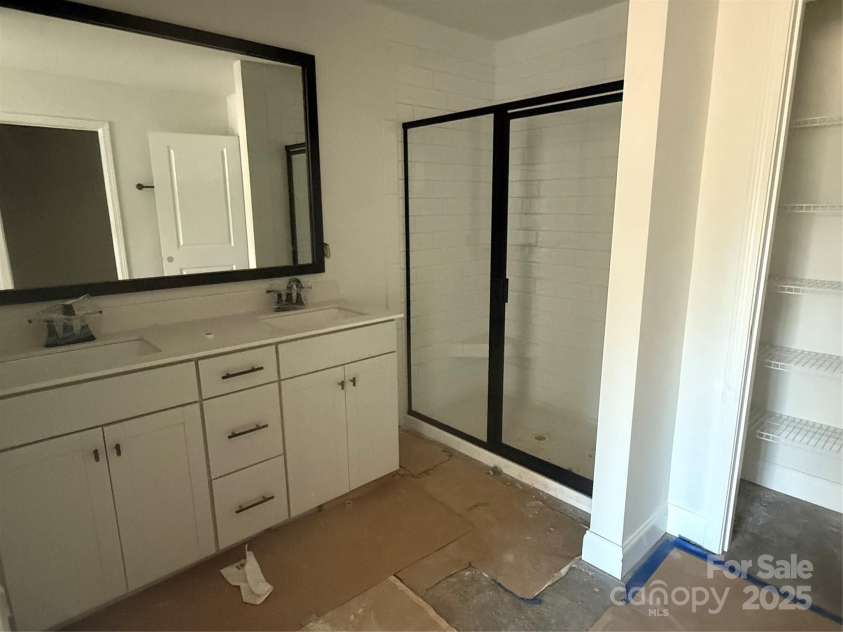 3945 Port Richmond Avenue, Gastonia, NC 28056.  MLS# CAR4292896, YatesRealty ID 32526. Primary Vanity