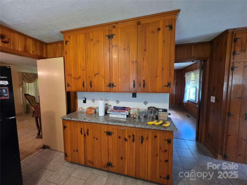 606 Dartmouth Drive, Gastonia, NC 28054.  MLS# CAR4277528, YatesRealty ID 32527. 