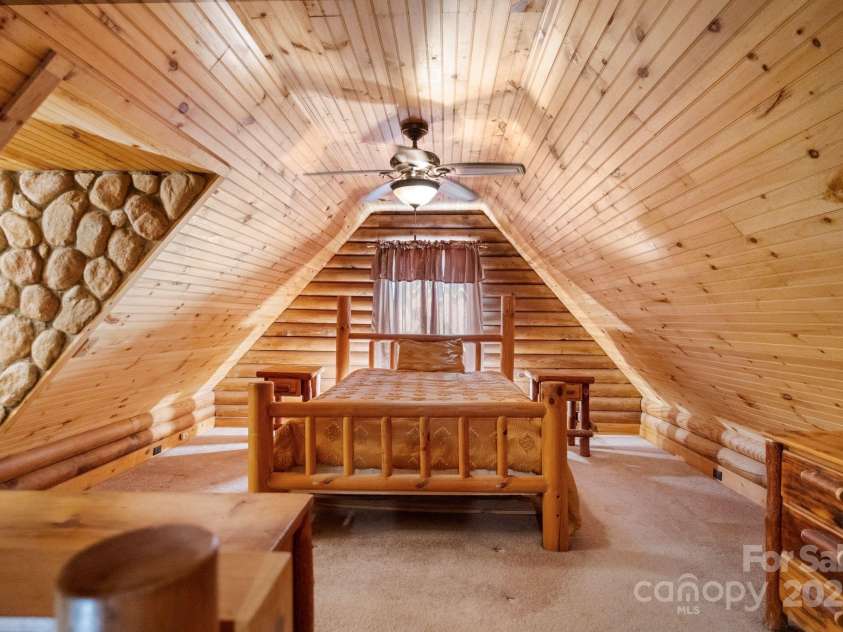 1154 WOODROW Place, Lenoir, NC 28645.  MLS# CAR4250503, YatesRealty ID 3253. 