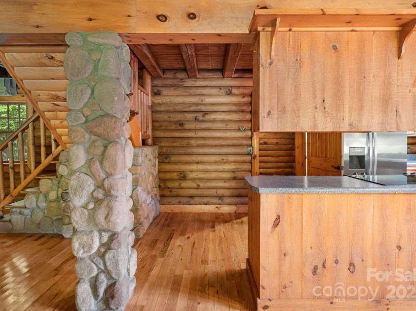 1154 WOODROW Place, Lenoir, NC 28645.  MLS# CAR4250503, YatesRealty ID 3253. 