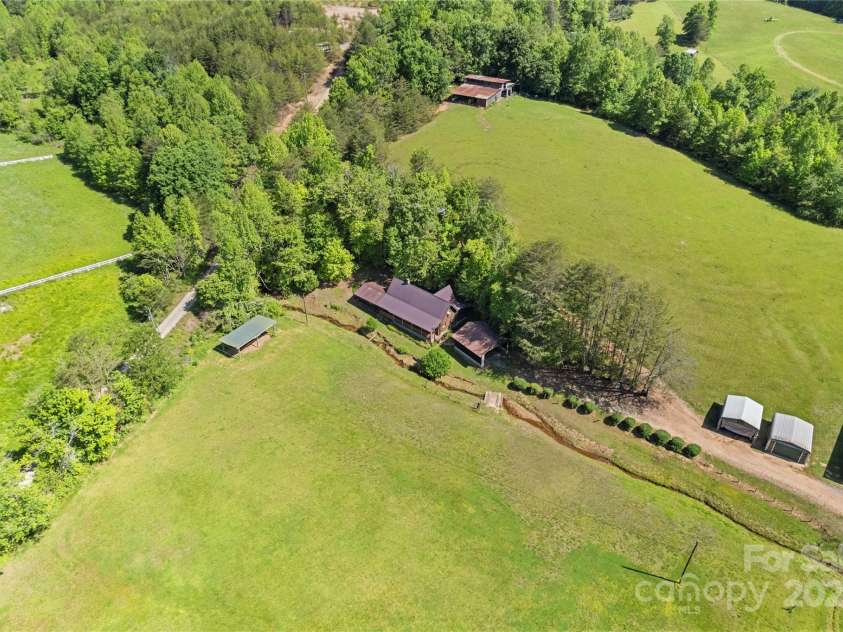 1154 WOODROW Place, Lenoir, NC 28645.  MLS# CAR4250503, YatesRealty ID 3253. 