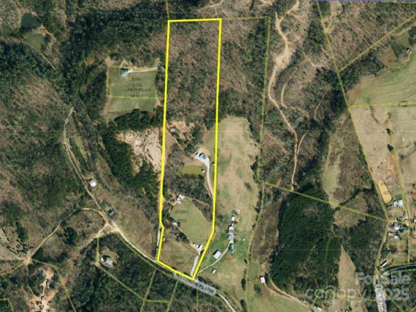 1154 WOODROW Place, Lenoir, NC 28645.  MLS# CAR4250503, YatesRealty ID 3253. GIS outline