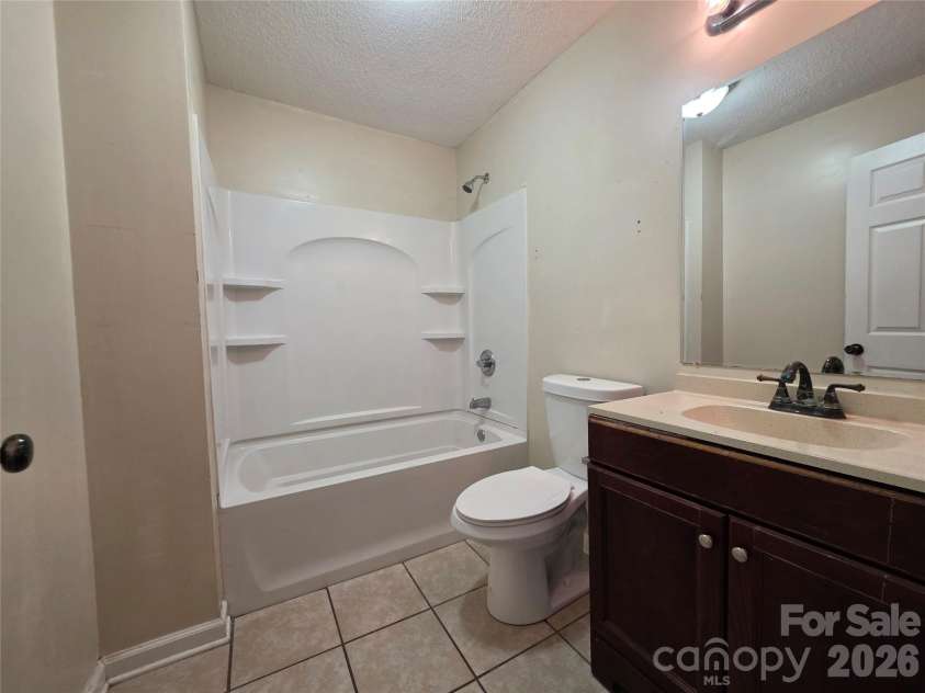 4268 Vincent Street, Kannapolis, NC 28081.  MLS# CAR4380887, YatesRealty ID 32530. 